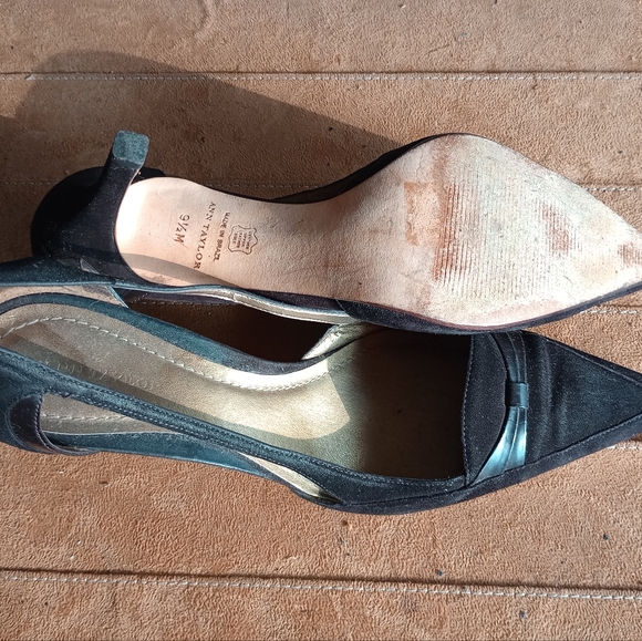 Ann Taylor Black OpenSided Suede Pumps Size 9.5 (93) - Picture 4 of 9